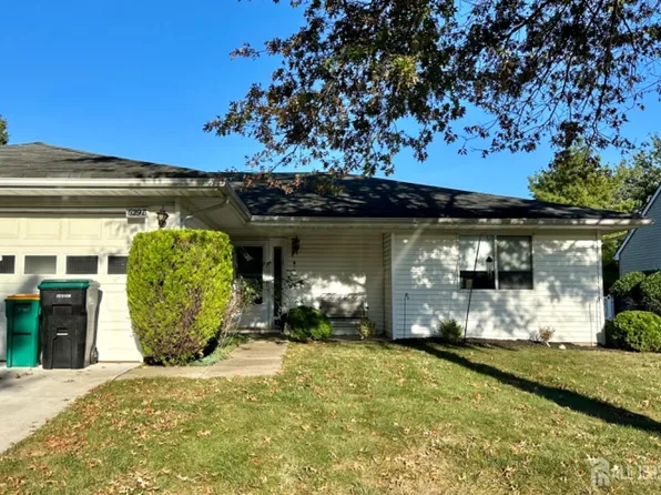 629 B Madison Dr, Monroe Township, NJ 08831