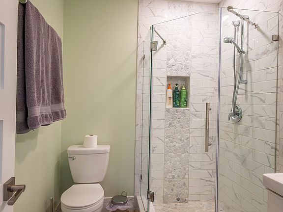 4th image of 5553-55 Yerba Anita Dr #1