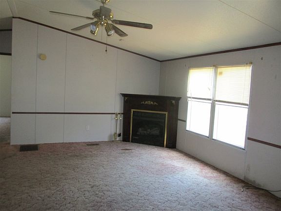5th image of 9825 Kirchherr Ave
