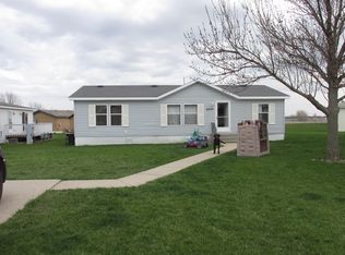 6024 S McKenzie Pl, Sioux Falls, SD 57106