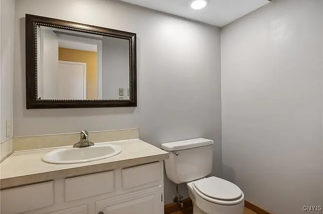 17 Jarvis Dr — Photo 15