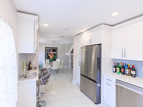 2nd image of 5241 Jog Ln
