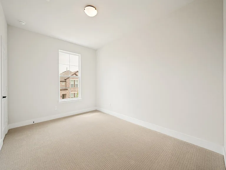 7221 Confetti St — Photo 23