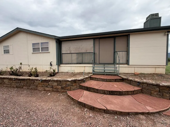 295 E Jackass Flats Rd, Roosevelt, AZ 85545