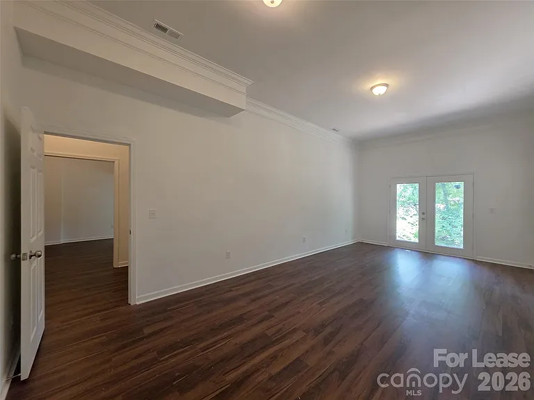 595 Foxwood Dr SE — Photo 20