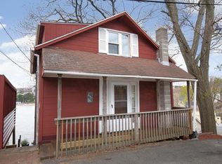 15-15A Lakeside Path, Shrewsbury, MA 01545