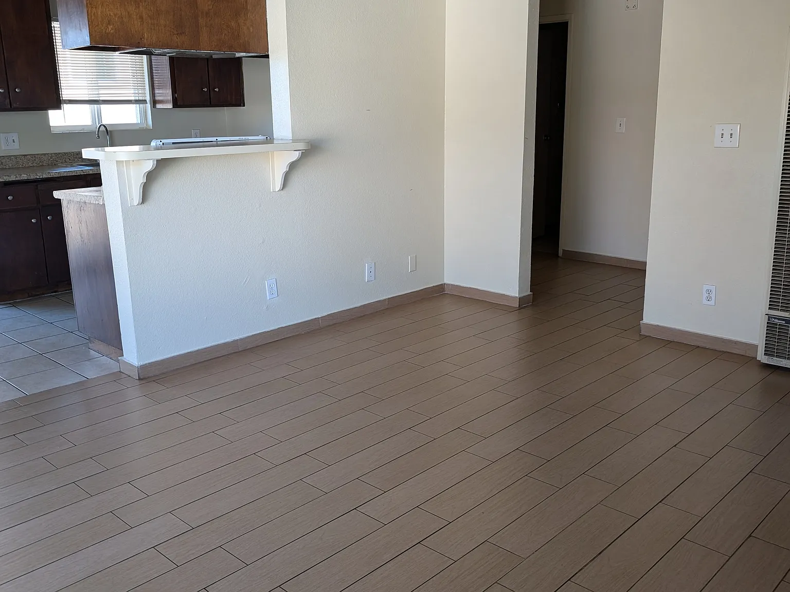 2 bed, 1010 sqft, $2,195 — Photo 1