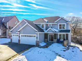 6955 Lydia Bay, Woodbury, MN 55125