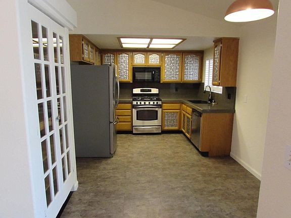 2nd image of 11662 Graeagle Ln