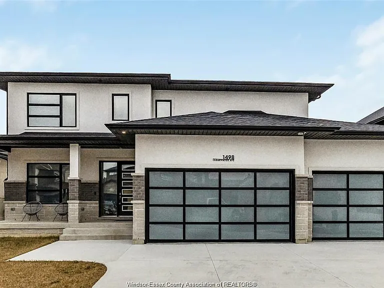 1498 Clearwater Ave #LOWER — Photo 1