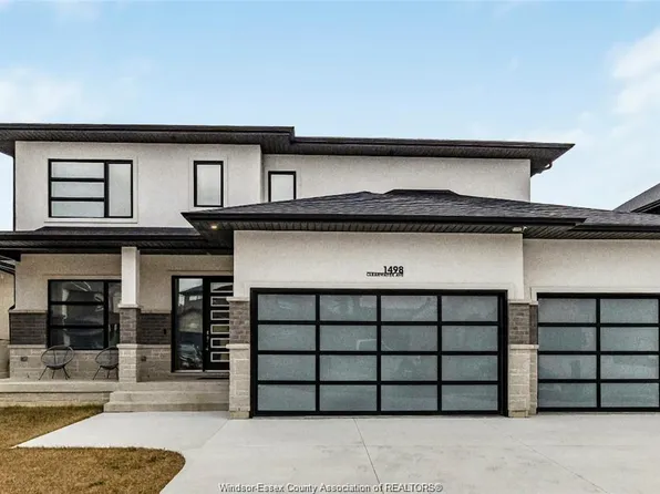 1498 Clearwater Ave, Windsor, ON N8P 0E9
