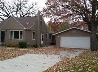 8955 Van Buren St NE, Blaine, MN 55434