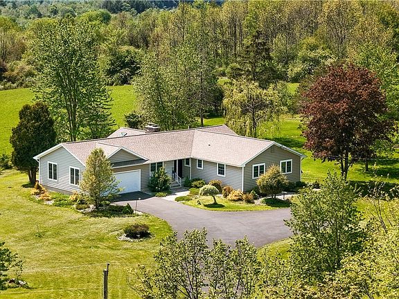 2nd image of 5643 Graham Rd