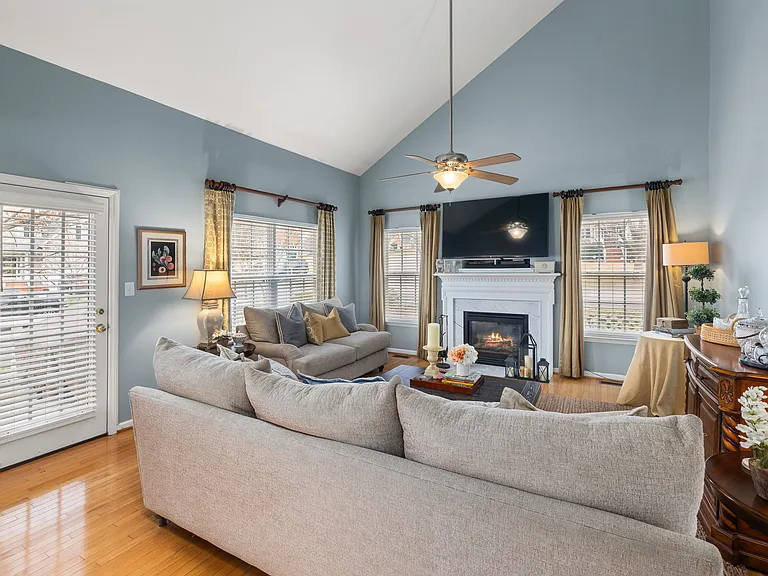 100 Braid Ct — Photo 19