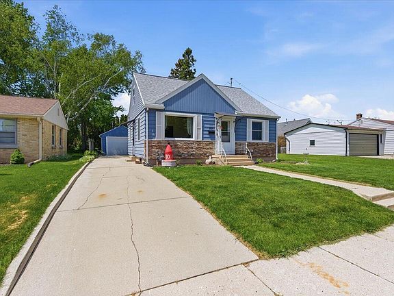3rd image of 1614 S 22nd STREET
