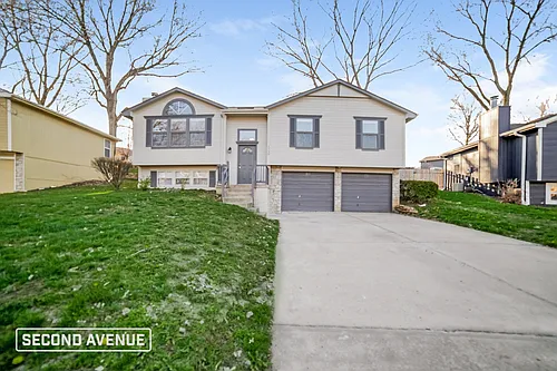 1720 S Whitney Dr Photo 1