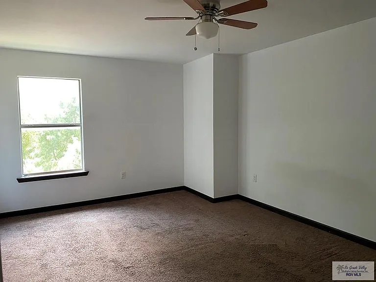 2550 Weslaco Rd #L2 — Photo 7