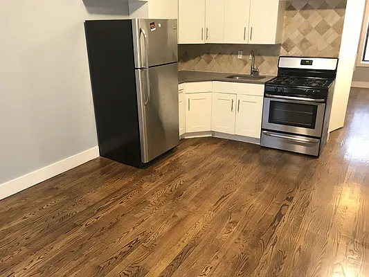 Rented by Tapiro Realty | media 3