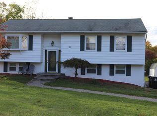 22 Hawthorne Dr, Monroe, NY