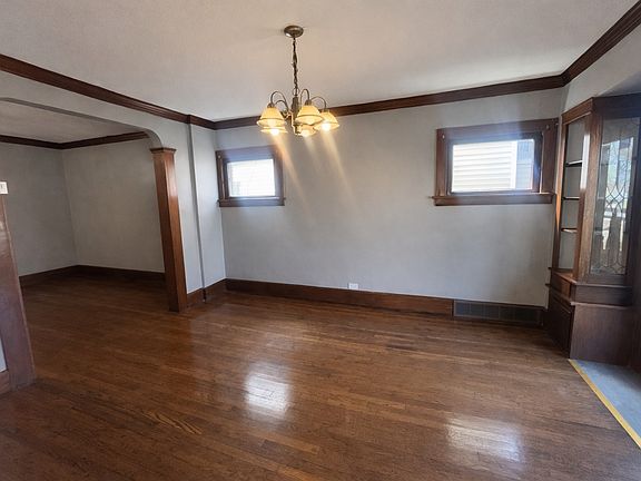 5th image of 3914 Cypress Ave