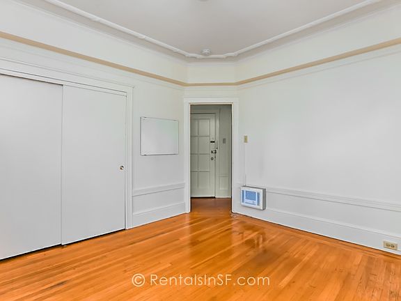 5th image of 550 Stockton St APT 2