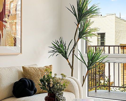 2nd image of 218 23rd St #3