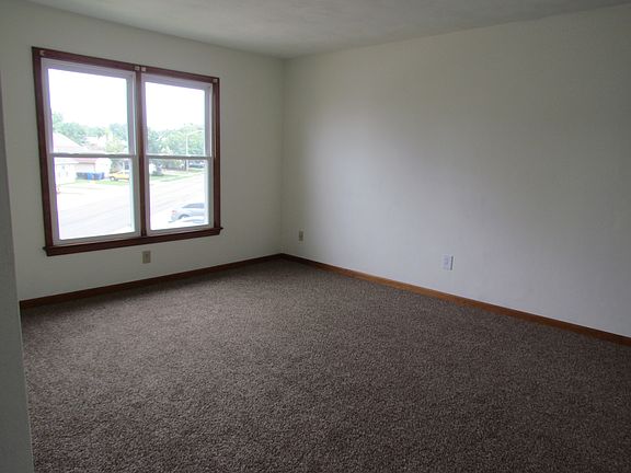Large Master Bedroom with Bathroom