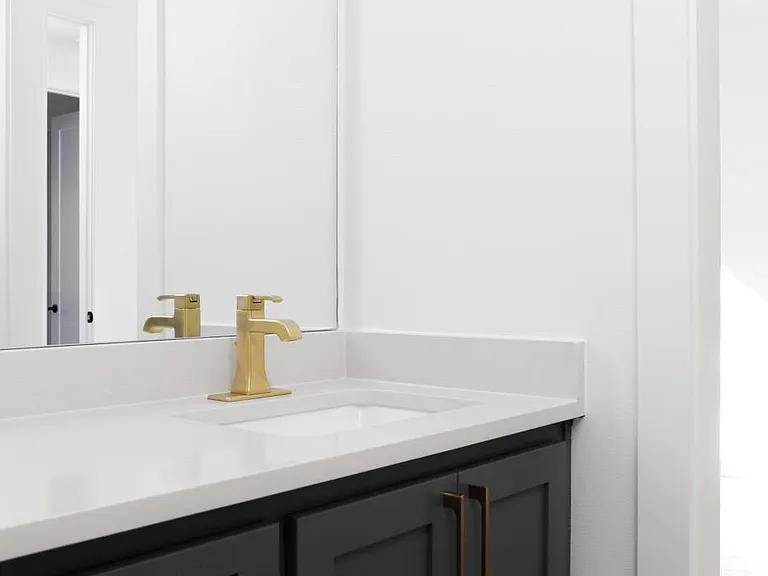 3204 Westhill Dr — Photo 30
