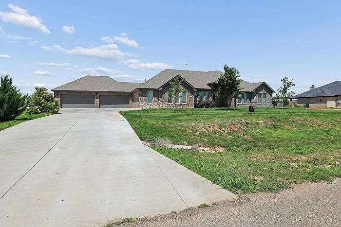 1st image of 9240 Highland Springs Dr