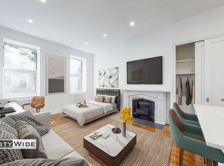 8 W 9th St APT 7, New York, NY 10011