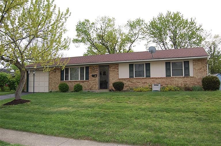 1st image of 42 Grantwood Dr