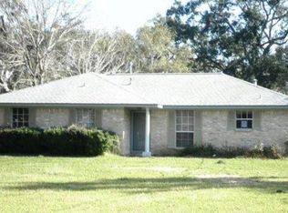 1059 County Road 687, Angleton, TX 77515