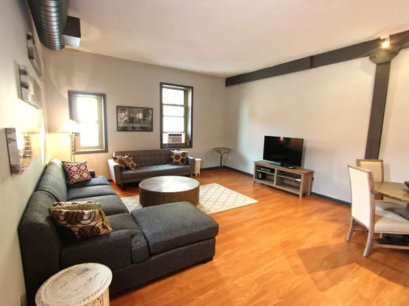 408 W Saint Clair Ave APT 321, Cleveland, OH 44113