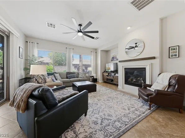 3904 Specula Wing Dr, North Las Vegas, NV 89084