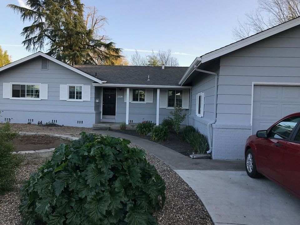 1st image of 2220 W Lodi Ave