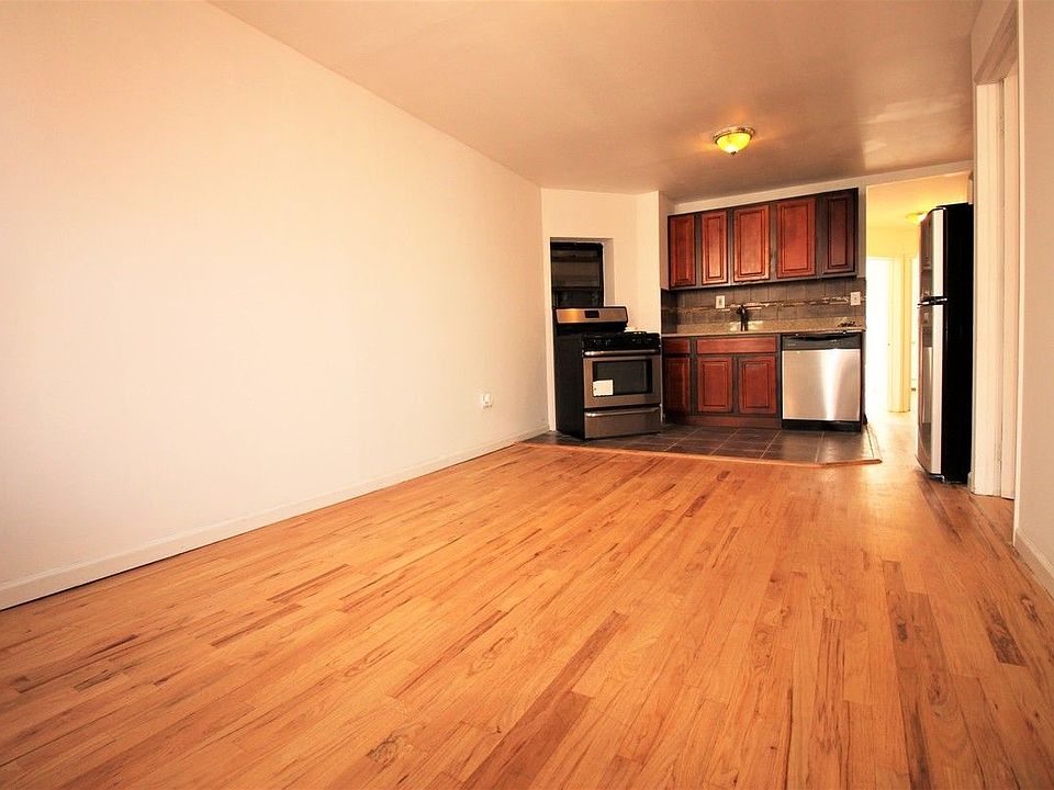 1st image of 250 4th Ave #4F