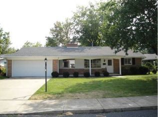 2812 W Parkridge Dr, Peoria, IL 61604