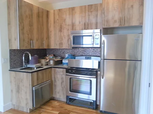 Rented by Uptown Flats LLC | media 11