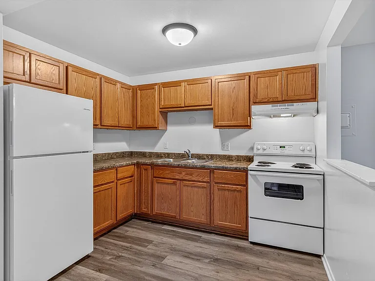 27-(Apt 2B) 2x2- Kitchen