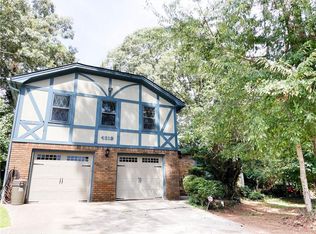 4318 Woodhaven Ln, Oakwood, GA 30566