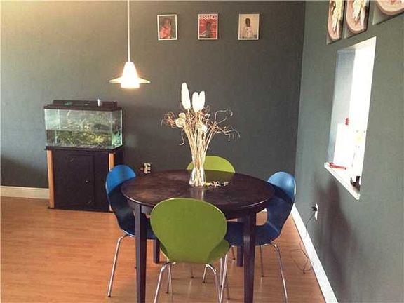 2nd image of 1351 NE 191st St APT 415