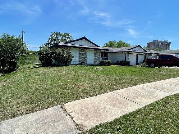 5th image of 106 Harrow Dr