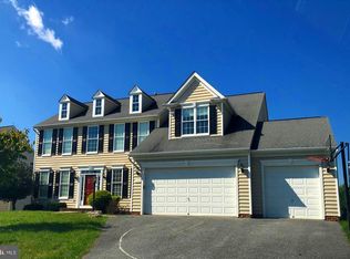 1704 Locksley Ln, Mount Airy, MD 21771