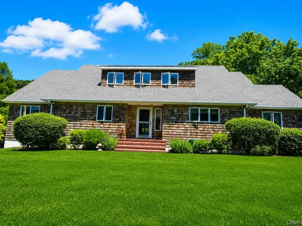 96 Tuthills Lane, Jamesport, NY 11901