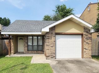 202 Denier Dr, Lafayette, LA 70508