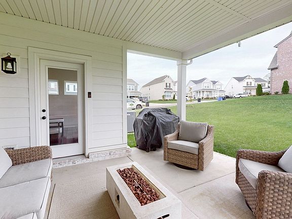 2nd image of 1705 Merkel Rd