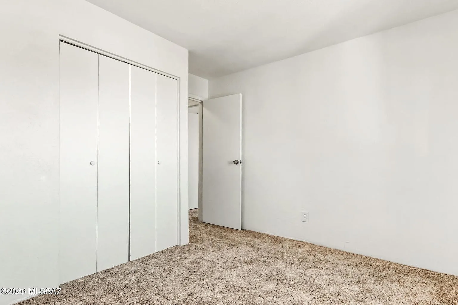 2 bed, 912 sqft, $1,600 — Photo 4