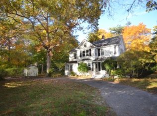 602 Montauk Hwy, East Quogue, NY 11942