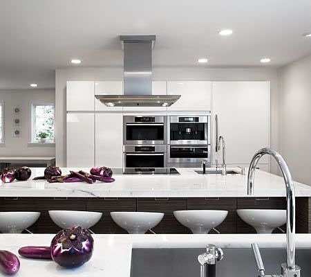 gourmet kitchen