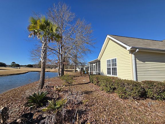 5th image of 1151 Blue Heron Point